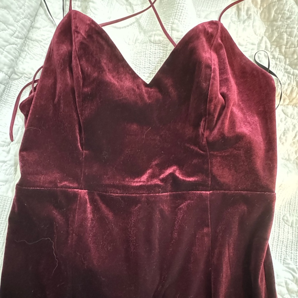 Short velvet dress